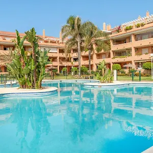 2 Bedroom Awesome In La Cala De Mijas